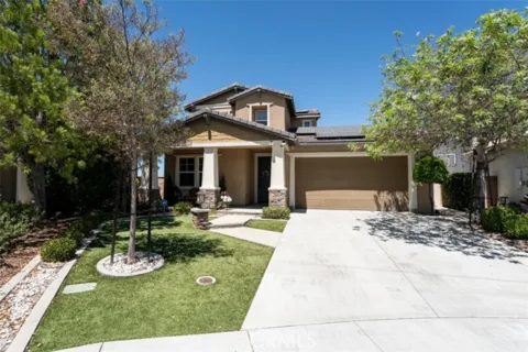 34338 Champoux Court listing photo