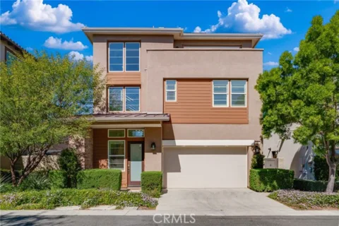 79 Pelican listing photo