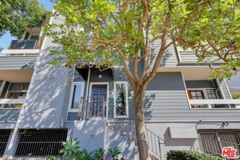 11818 Courtleigh Drive #104 listing photo