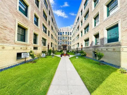 2121 James M Wood Boulevard #411 listing photo