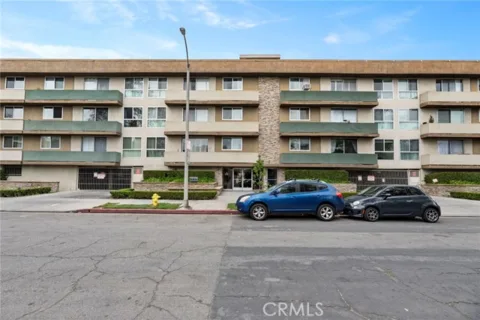 525 N Sycamore Avenue #333 listing photo