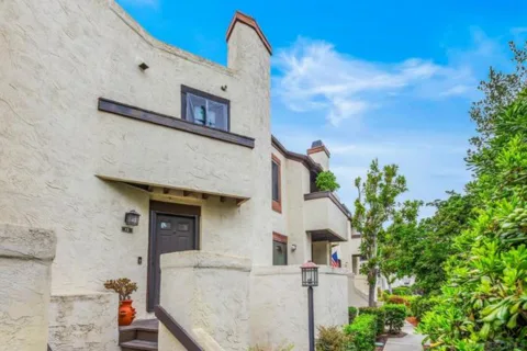 2258 Caminito Pescado #13 listing photo