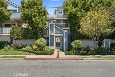 628 Daisy Avenue #419 listing photo