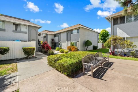 9705 Bickley Drive #5 listing photo