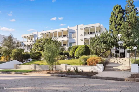 190 Arroyo Terrace #308 listing photo