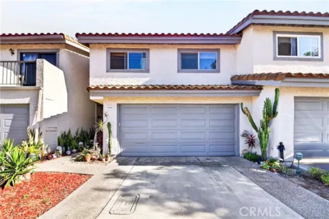 9522 Linda Ln listing photo