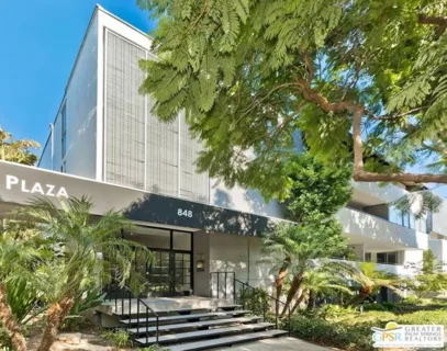 848 N Kings Road #102 listing photo