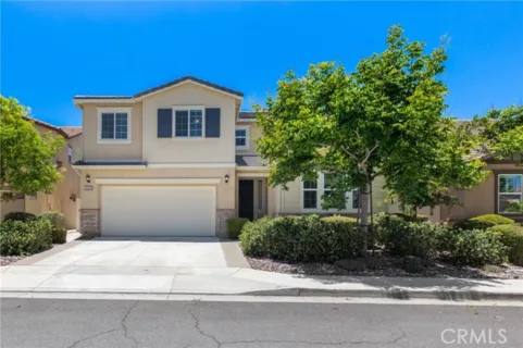 24185 Chestnut Oak Street listing photo