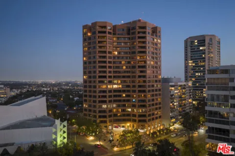 10430 Wilshire Boulevard #2001 listing photo