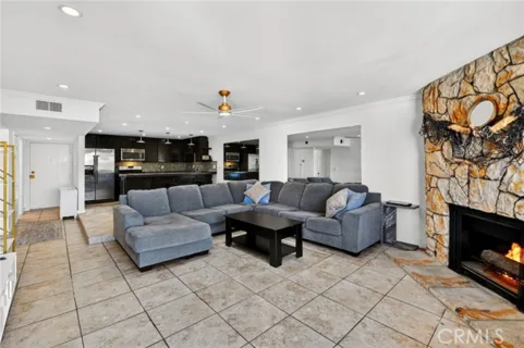 2501 S El Camino Real #204 listing photo
