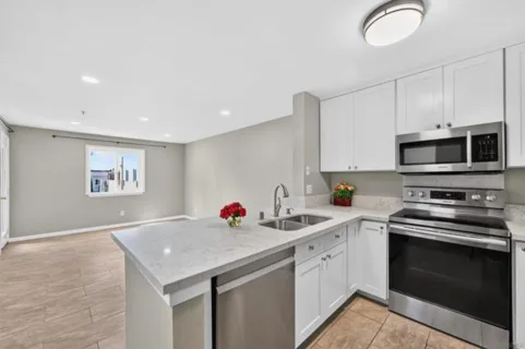 3550 Lebon #6412 listing photo