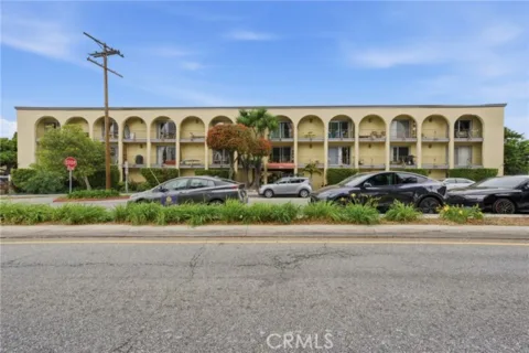 2311 4th Street #106 listing photo
