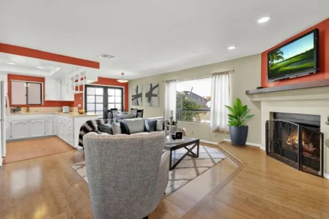 4585 51st #4 listing photo
