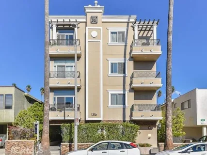 1316 Amherst #201 listing photo