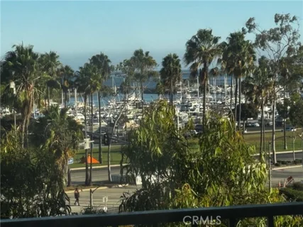 700 E Ocean #706 listing photo