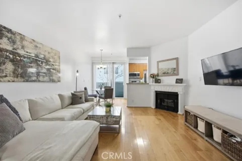 620 S Gramercy Place #130 listing photo