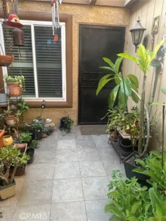 1402 Vista Grande listing photo