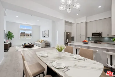 1746 Garfield Place #302 listing photo