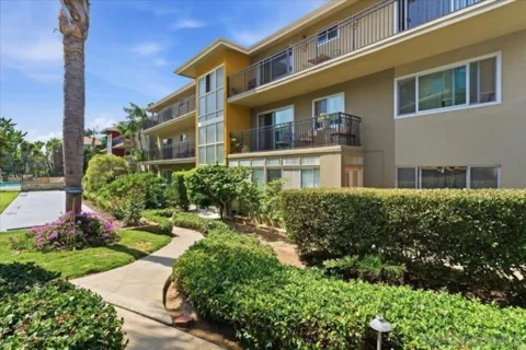 5367 La Jolla #Unit 52 listing photo