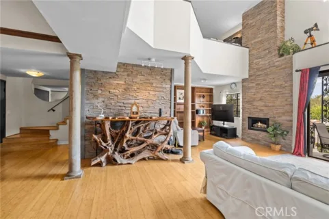 8712 Gregory Way #402 listing photo