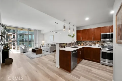 206 Park Boulevard #501 listing photo