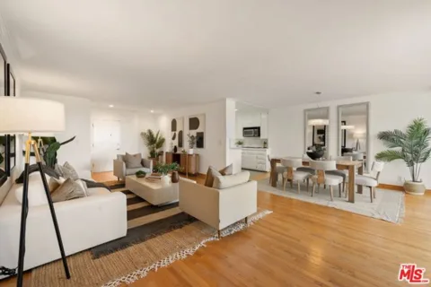 10725 Ohio Avenue #2 listing photo