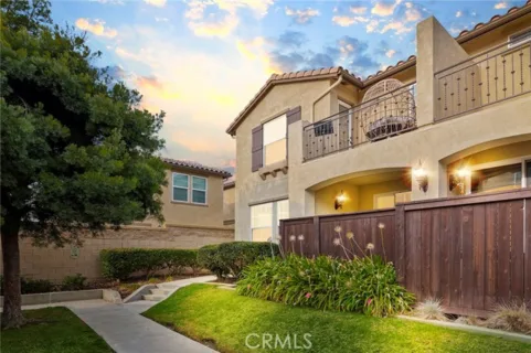 41945 Davenport Way #D listing photo
