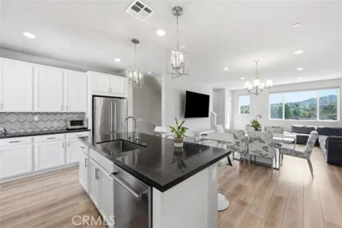 1414 Sea Lane listing photo