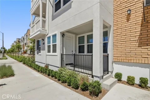 175 W La Palma Avenue #6 listing photo
