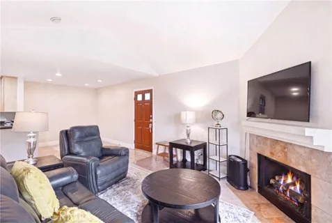 2380 Del Mar Way #305 listing photo
