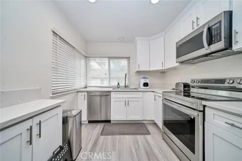 2346 Coventry Cir., #18 listing photo