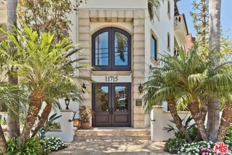 11715 Chenault Street #102 listing photo