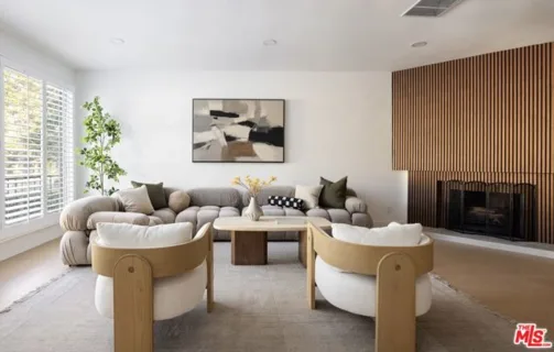 1517 Westholme Avenue listing photo