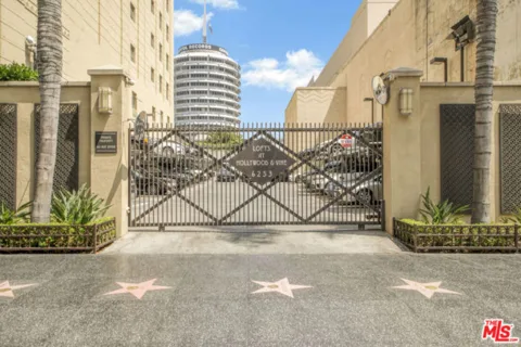6253 Hollywood Boulevard #903 listing photo