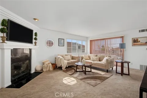 1252 W 22nd listing photo