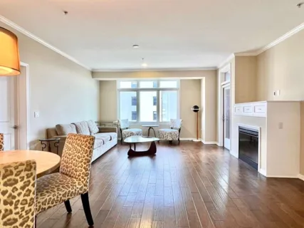 125 N North Raymond Avenue #404 listing photo