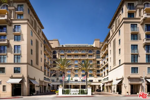 225 N Canon Drive #7D listing photo