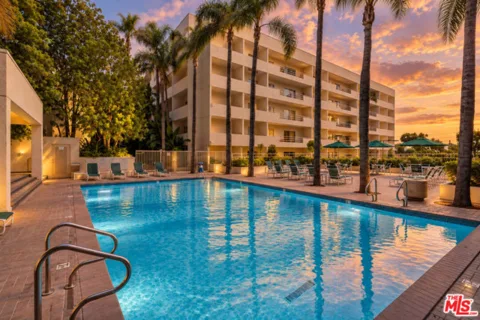 1131 Alta Loma Road #115 listing photo