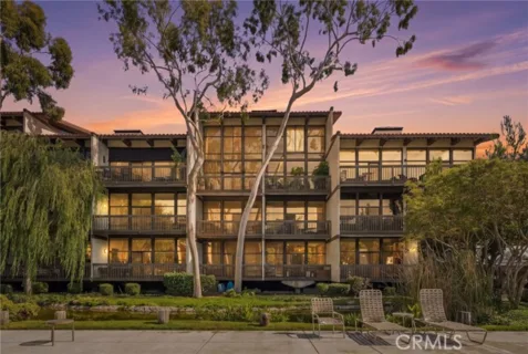 7139 S Marina Pacifica Drive #Key 8 listing photo