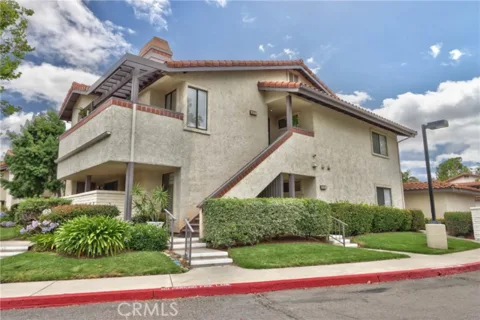 926 Lupine Hills Drive #15 listing photo