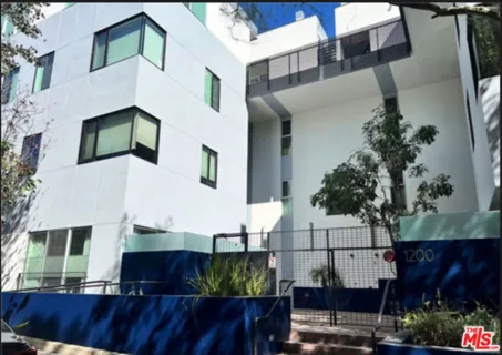 1200 N Sweetzer Avenue #8 listing photo