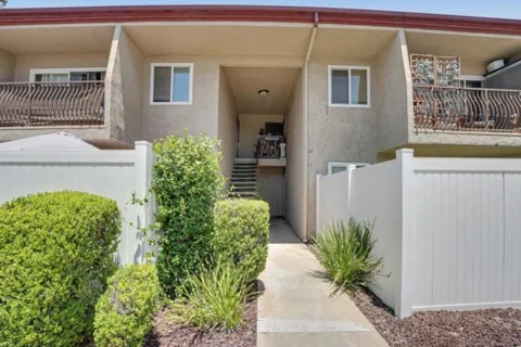 930 Peach Avenue #11 listing photo