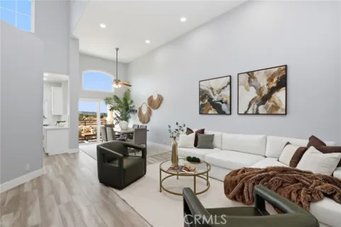 28815 El Adolfo listing photo