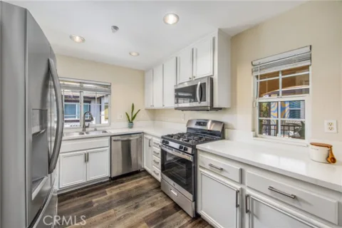 25812 Iris #A listing photo