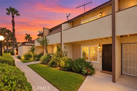 521 S Lyon #83 listing photo