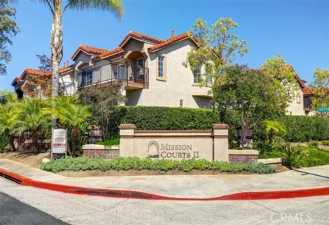 1 Dogwood listing photo