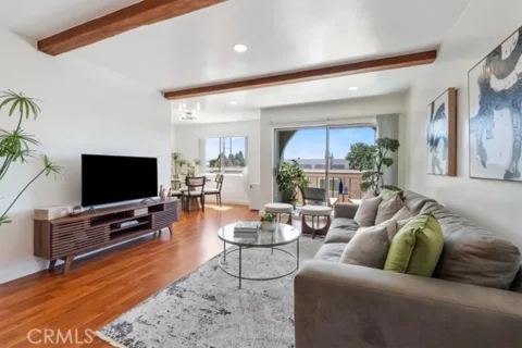 727 N Eucalyptus Avenue #18 listing photo