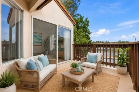 25274 Via Lido listing photo