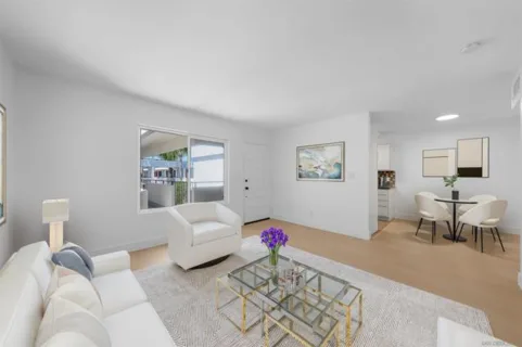 1030 Robinson Avenue #202 listing photo