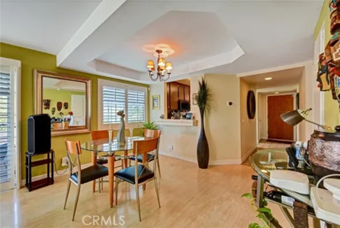 535 W 4th #201 listing photo